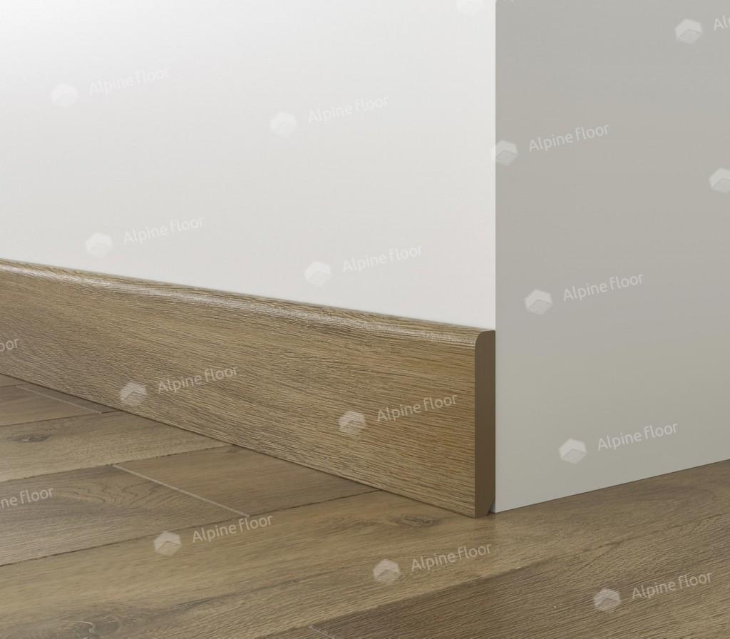 Напольный плинтус Parquet Light Дуб Насыщенный SK 13-7 